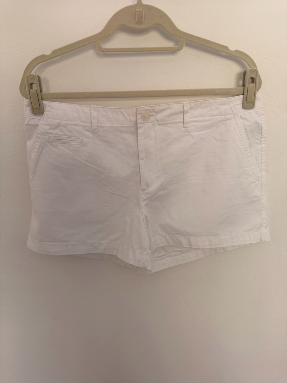GAP White Cotton Casual Women's Shorts